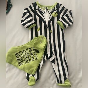 Halloween Beetlejuice Baby Footed bodysuit and Bib Set 2-Piece Size newborn